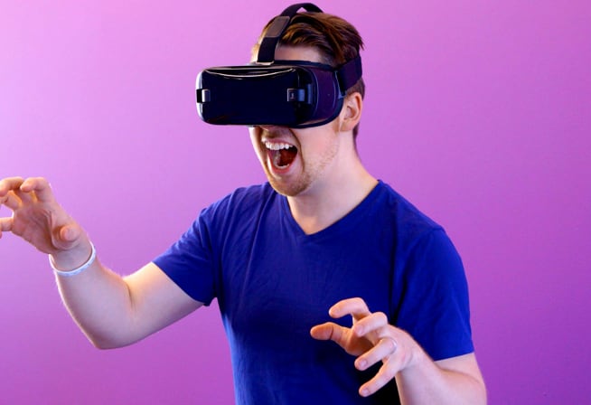 manwearingvr